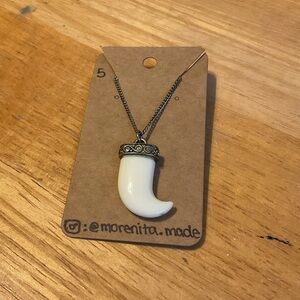 Chic White shark tooth necklace